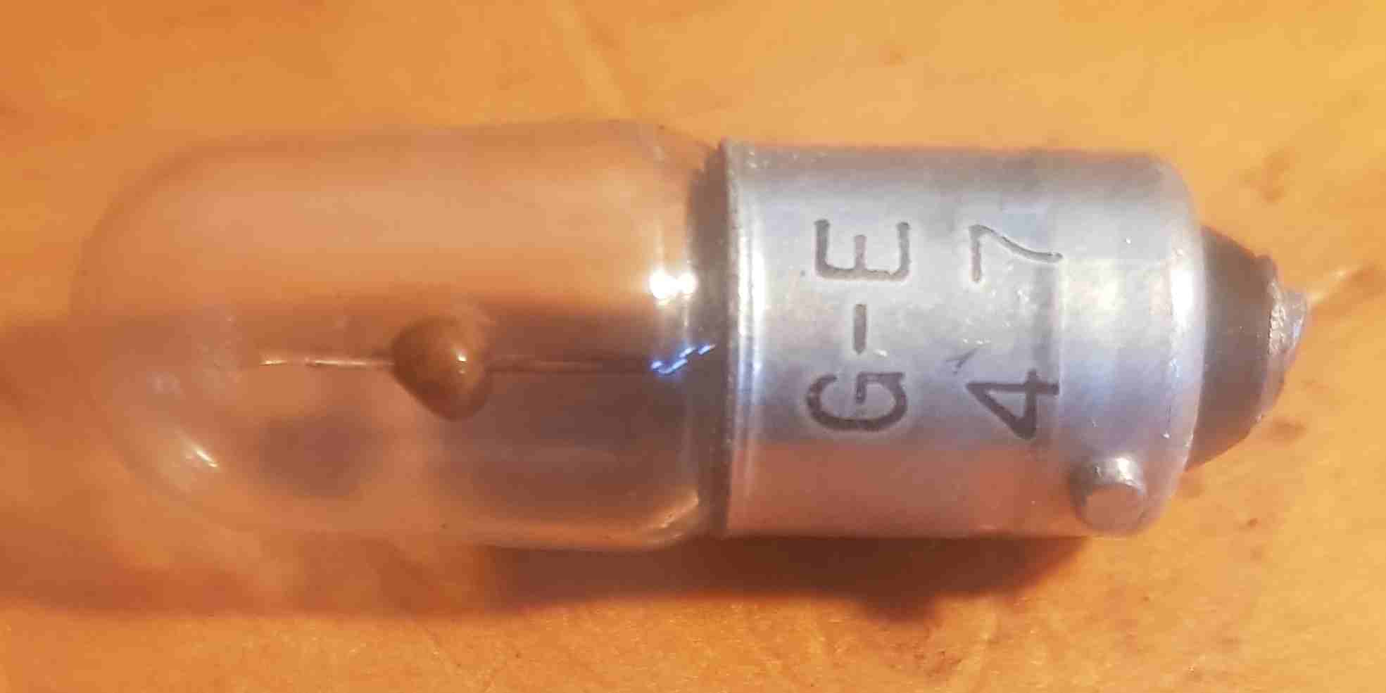 Lamp-6v.jpg